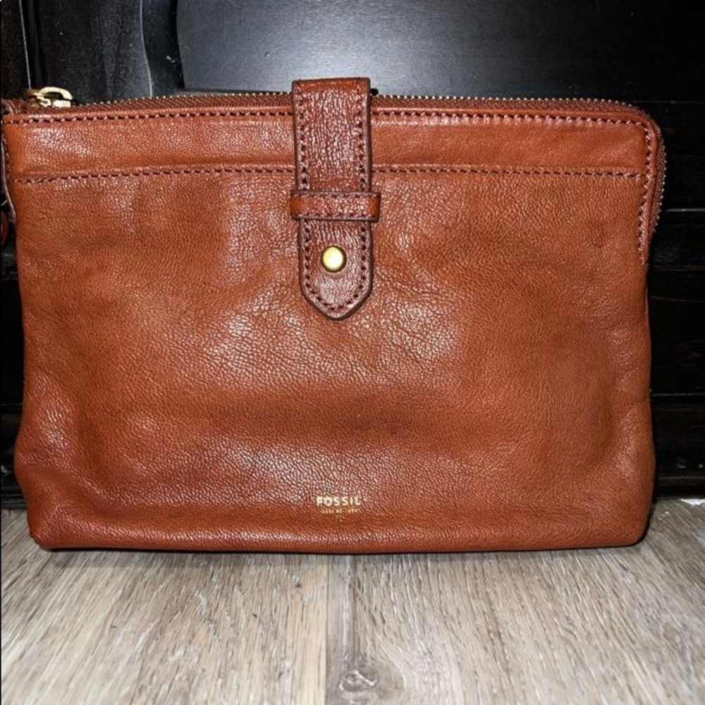 Fossil clutch